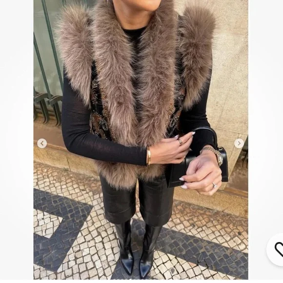 ZARA EMBROIDERED VEST ZW COLLECTION LIMITED EDITION BLACK LARGE - Picture 4 of 8